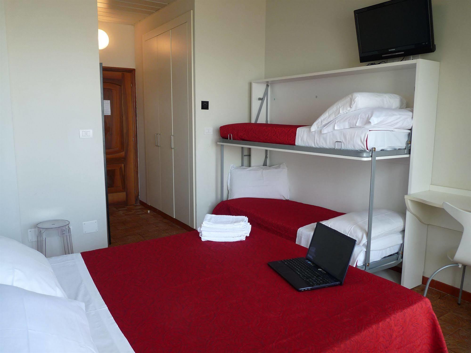 Elizabeth Hotel