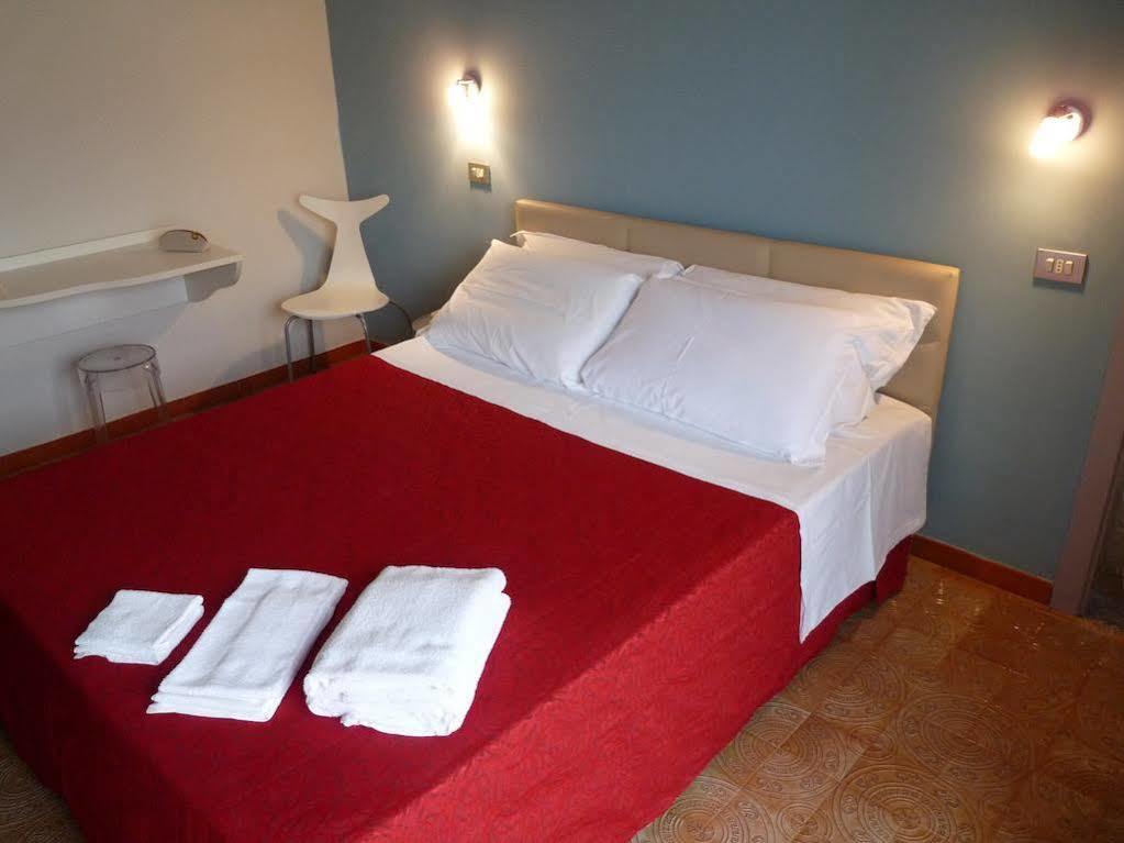 Elizabeth Hotel 4*